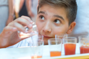 Fête de la Science ESCOM Chimie - kids lab BASF